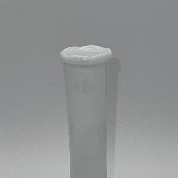 Vintage Milk Glass Bud Vase With Pillars And Scalloped Rim - Picture 4 of 5